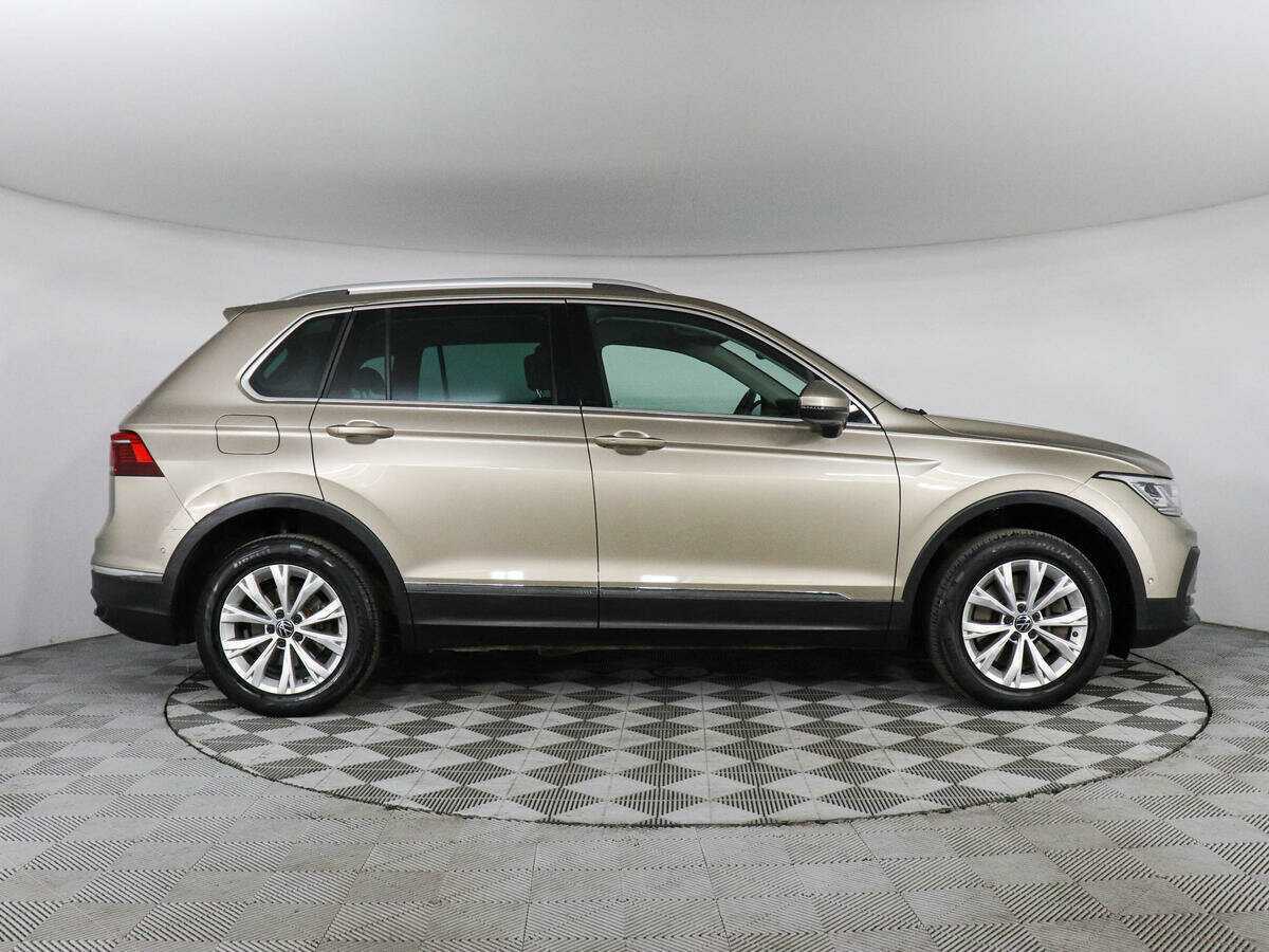 Купить Volkswagen Tiguan с пробегом. Фото: #3