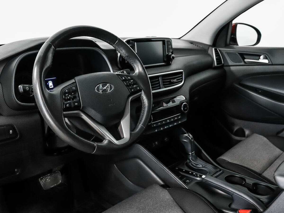 Купить Hyundai Tucson с пробегом. Фото: #8
