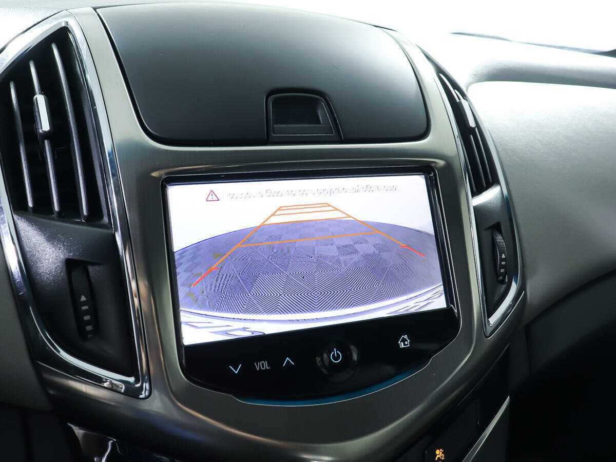 Купить Chevrolet Cruze с пробегом. Фото: #15
