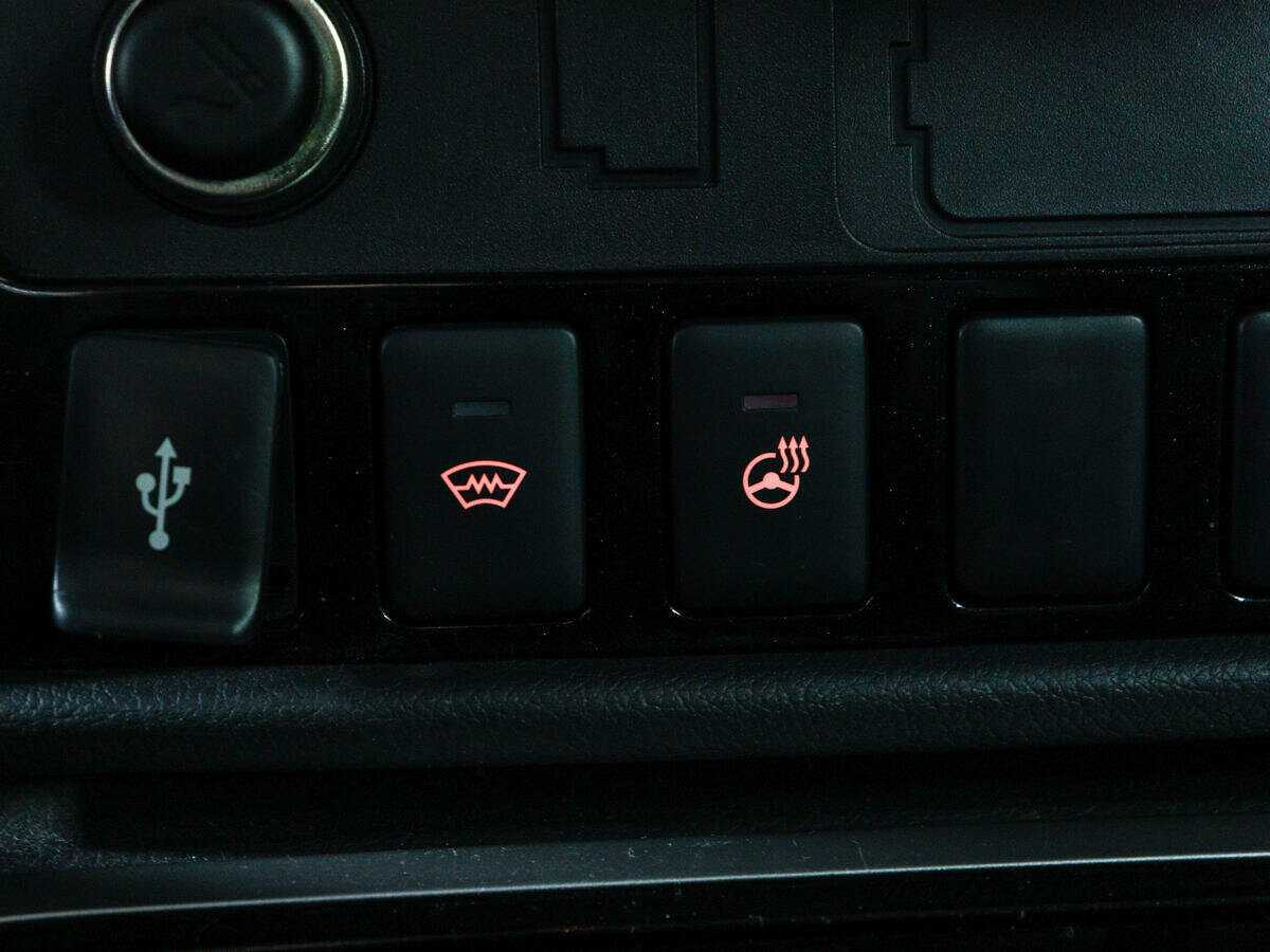 Купить Mitsubishi Outlander с пробегом. Фото: #16