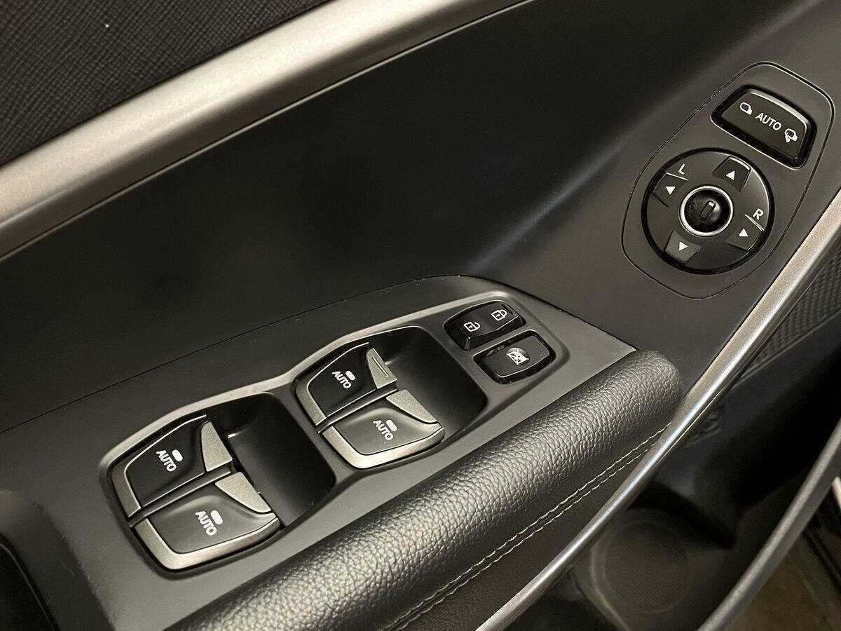 Купить Hyundai Santa Fe с пробегом. Фото: #18
