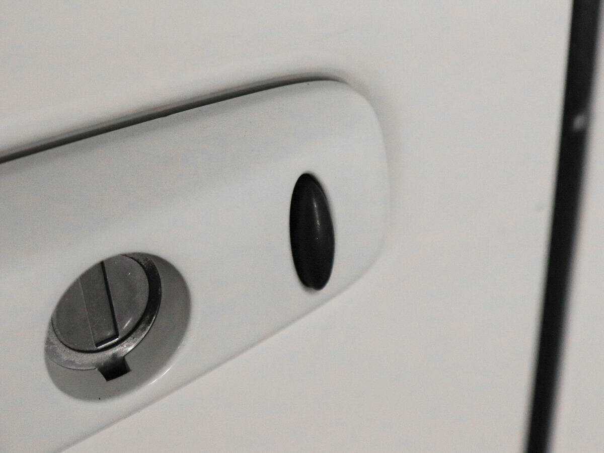 Купить Mitsubishi Outlander с пробегом. Фото: #13