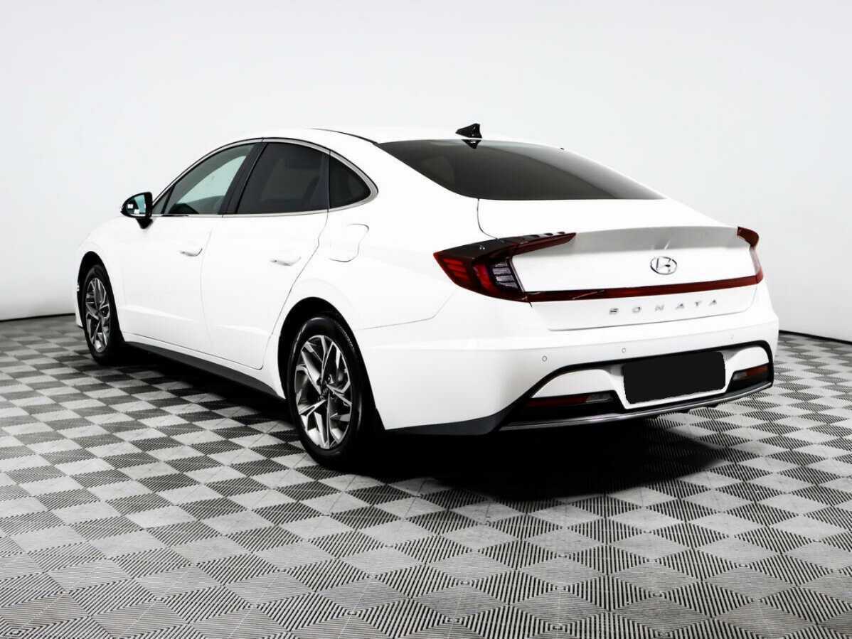 Купить Hyundai Sonata с пробегом. Фото: #5