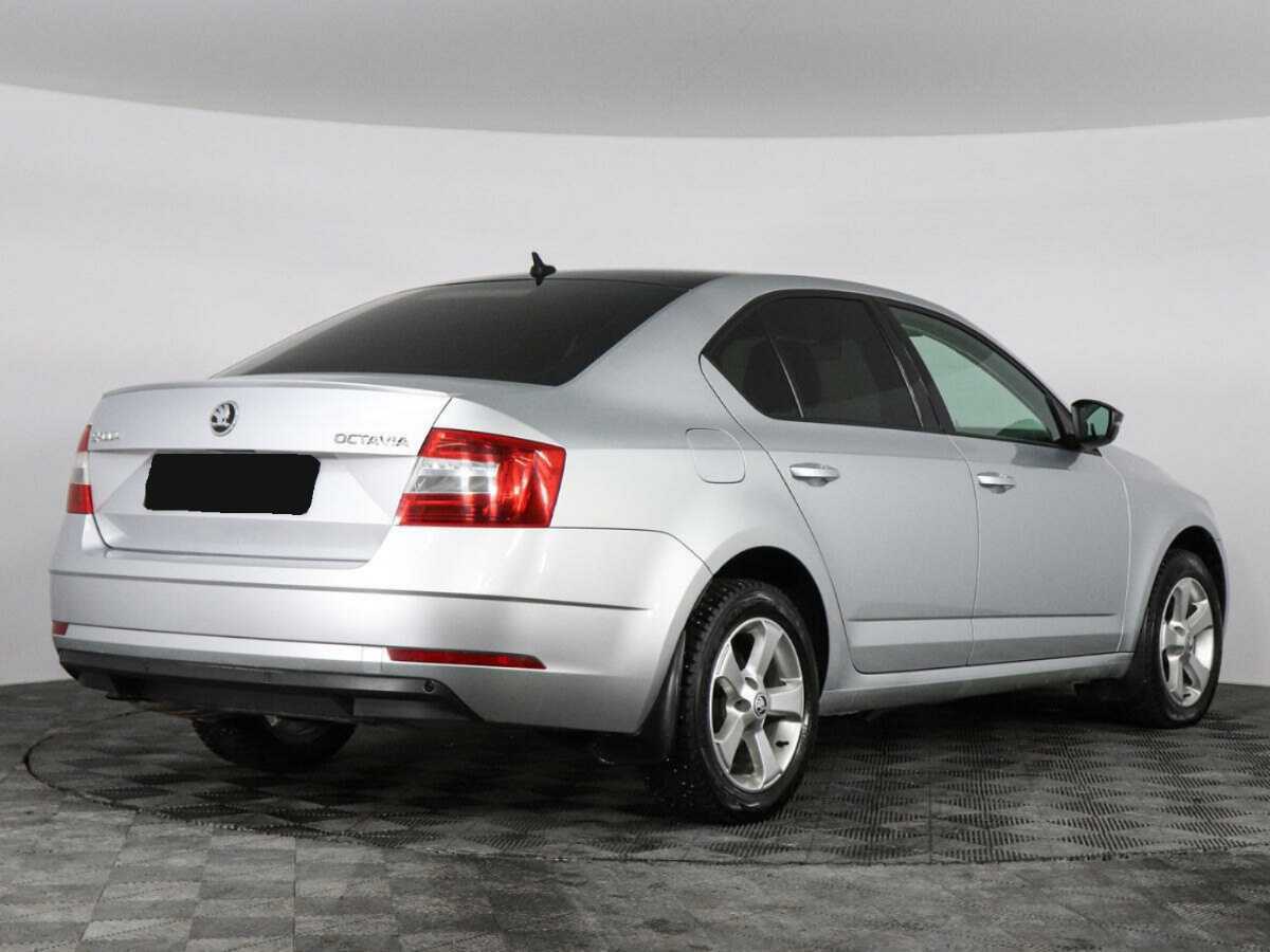 Купить Skoda Octavia с пробегом. Фото: #2