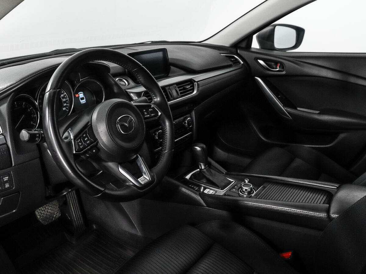 Купить Mazda 6 с пробегом. Фото: #8