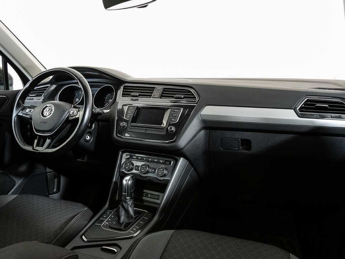 Купить Volkswagen Tiguan с пробегом. Фото: #6