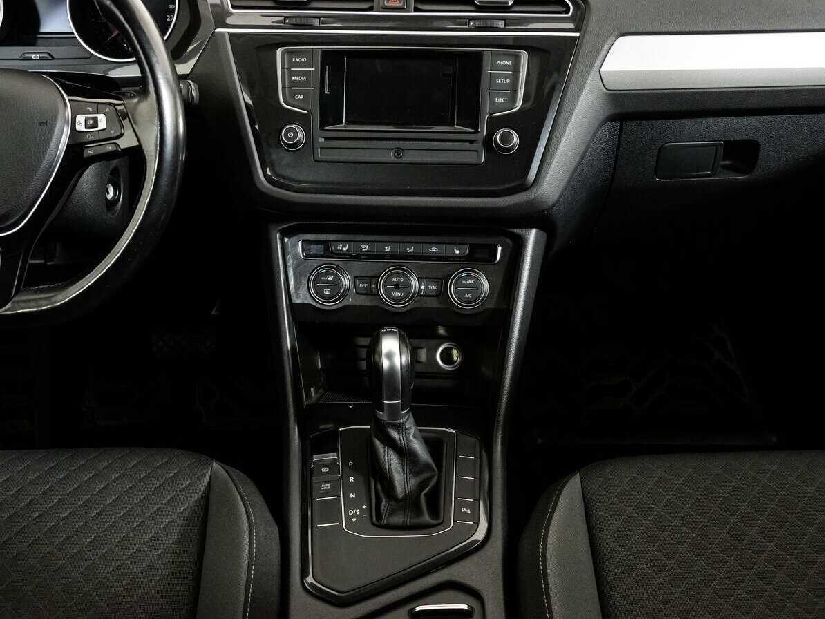 Купить Volkswagen Tiguan с пробегом. Фото: #9