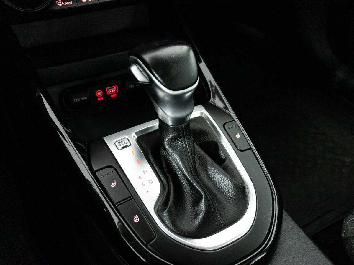 Купить Kia Cerato с пробегом. Фото: #15