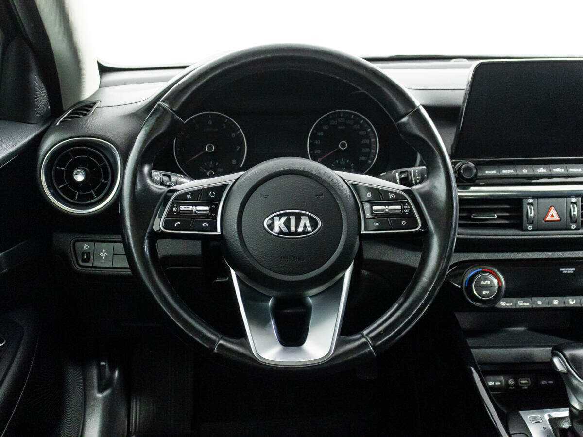 Купить Kia Cerato с пробегом. Фото: #17