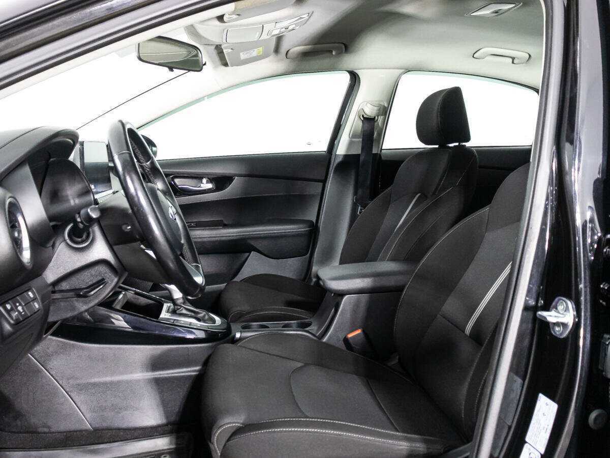 Купить Kia Cerato с пробегом. Фото: #19