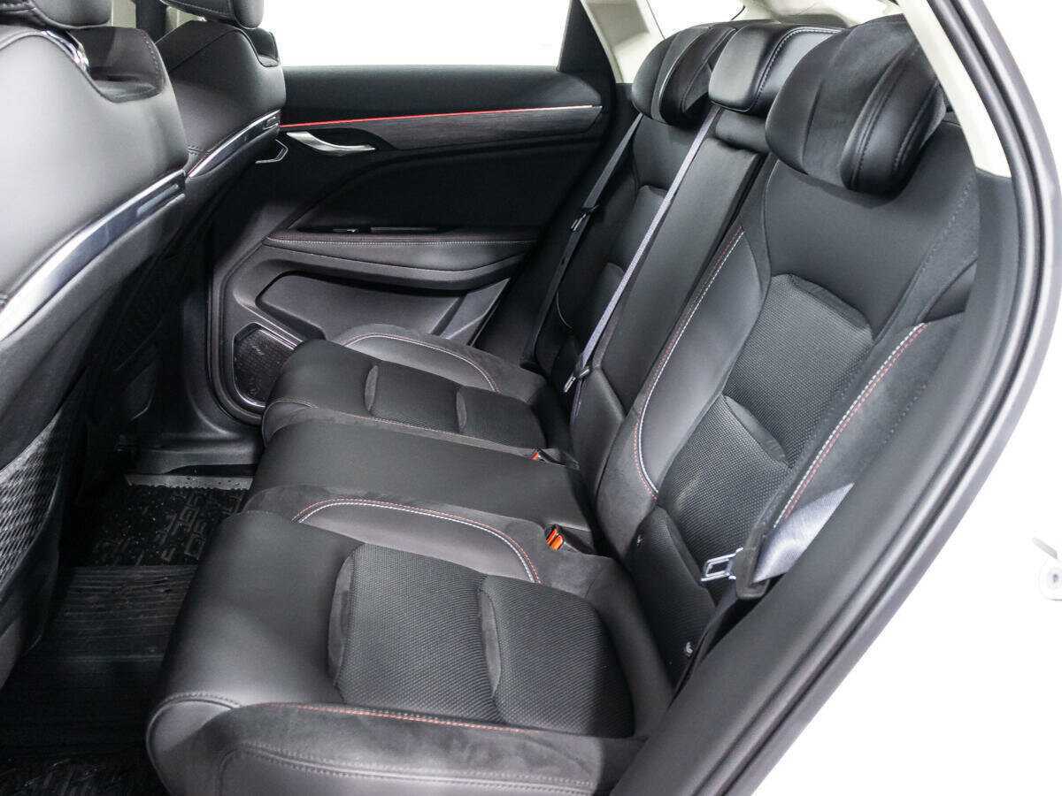 Купить Geely Tugella с пробегом. Фото: #9