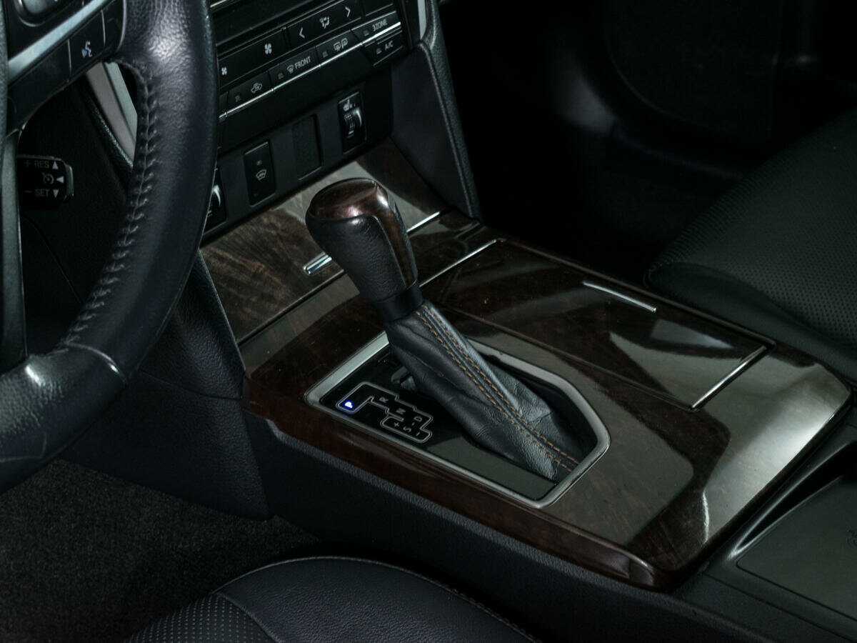 Купить Toyota Camry с пробегом. Фото: #14