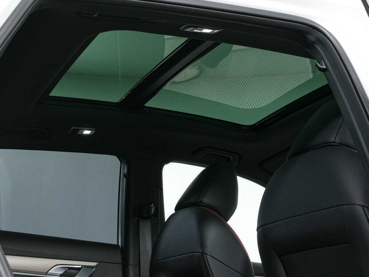 Купить Geely Coolray с пробегом. Фото: #12