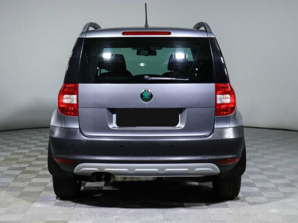 Купить Skoda Yeti с пробегом. Фото: #2