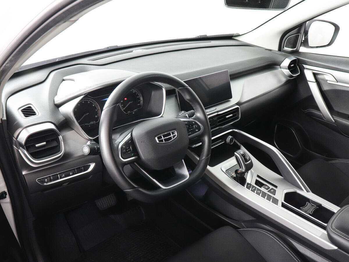 Купить Geely Coolray с пробегом. Фото: #8