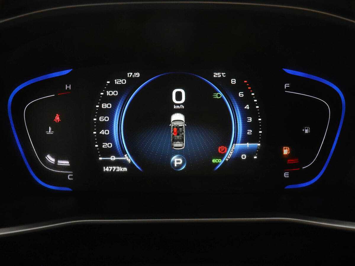 Купить Geely Coolray с пробегом. Фото: #10