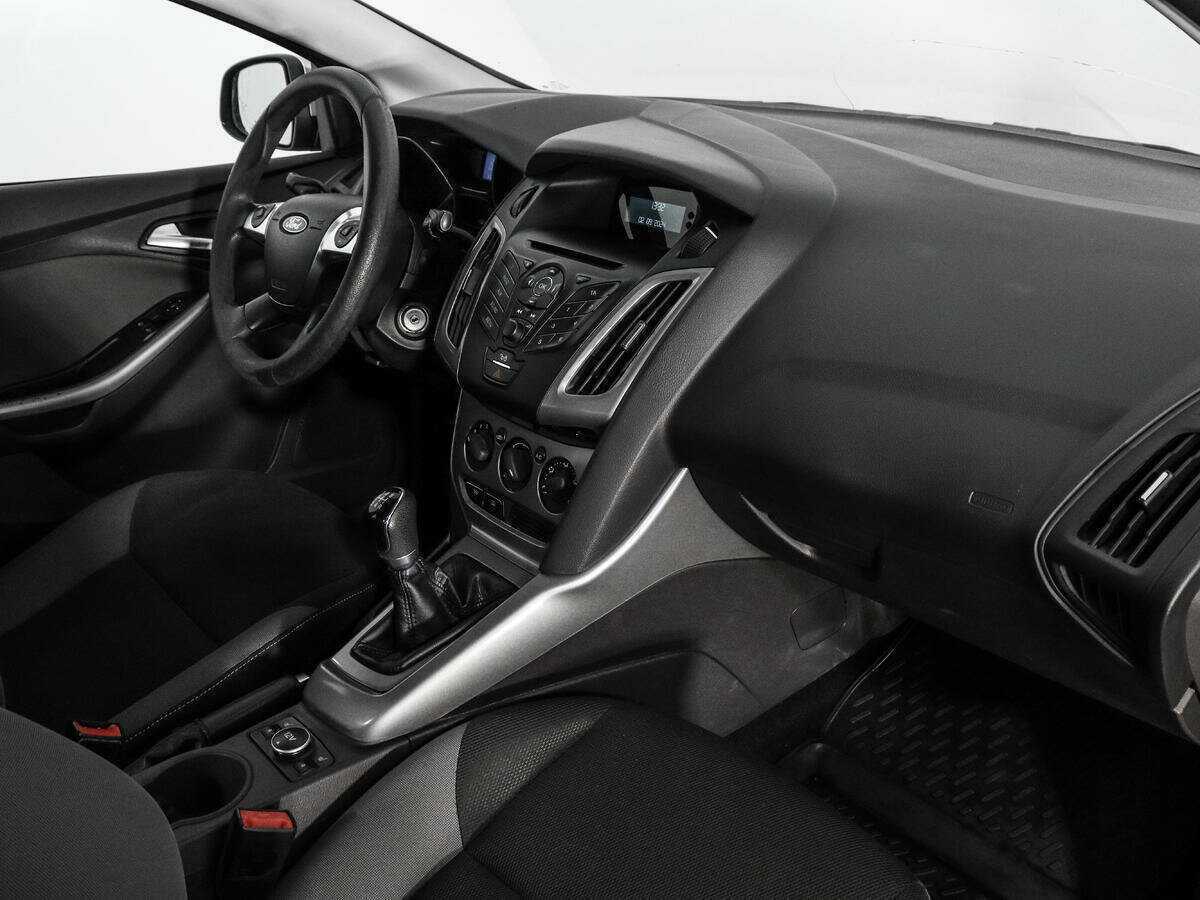 Купить Ford Focus с пробегом. Фото: #11