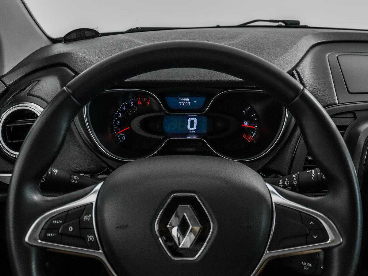 Купить Renault Kaptur с пробегом. Фото: #15
