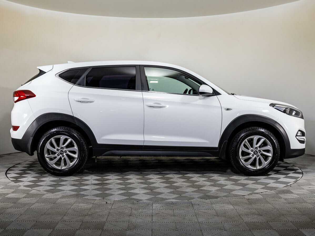 Купить Hyundai Tucson с пробегом. Фото: #3
