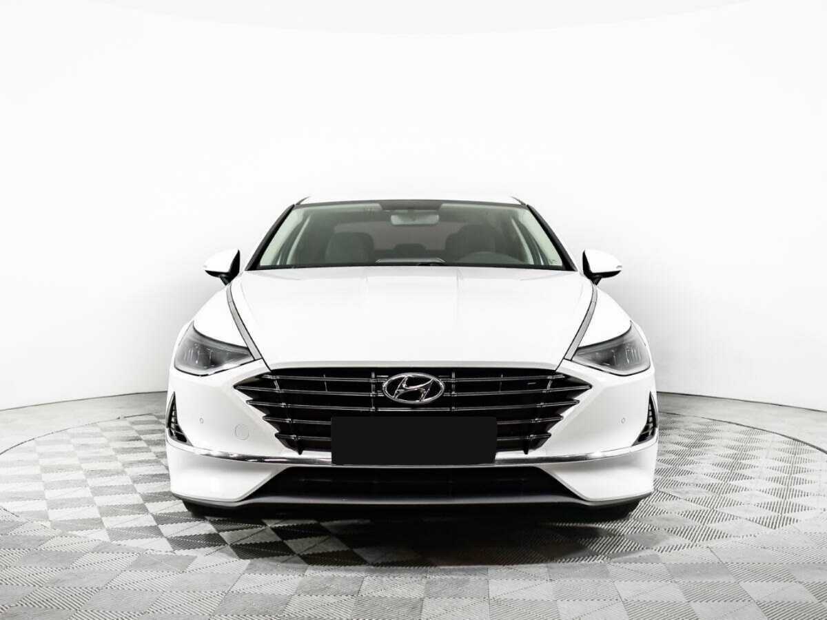 Купить Hyundai Sonata с пробегом. Фото: #1