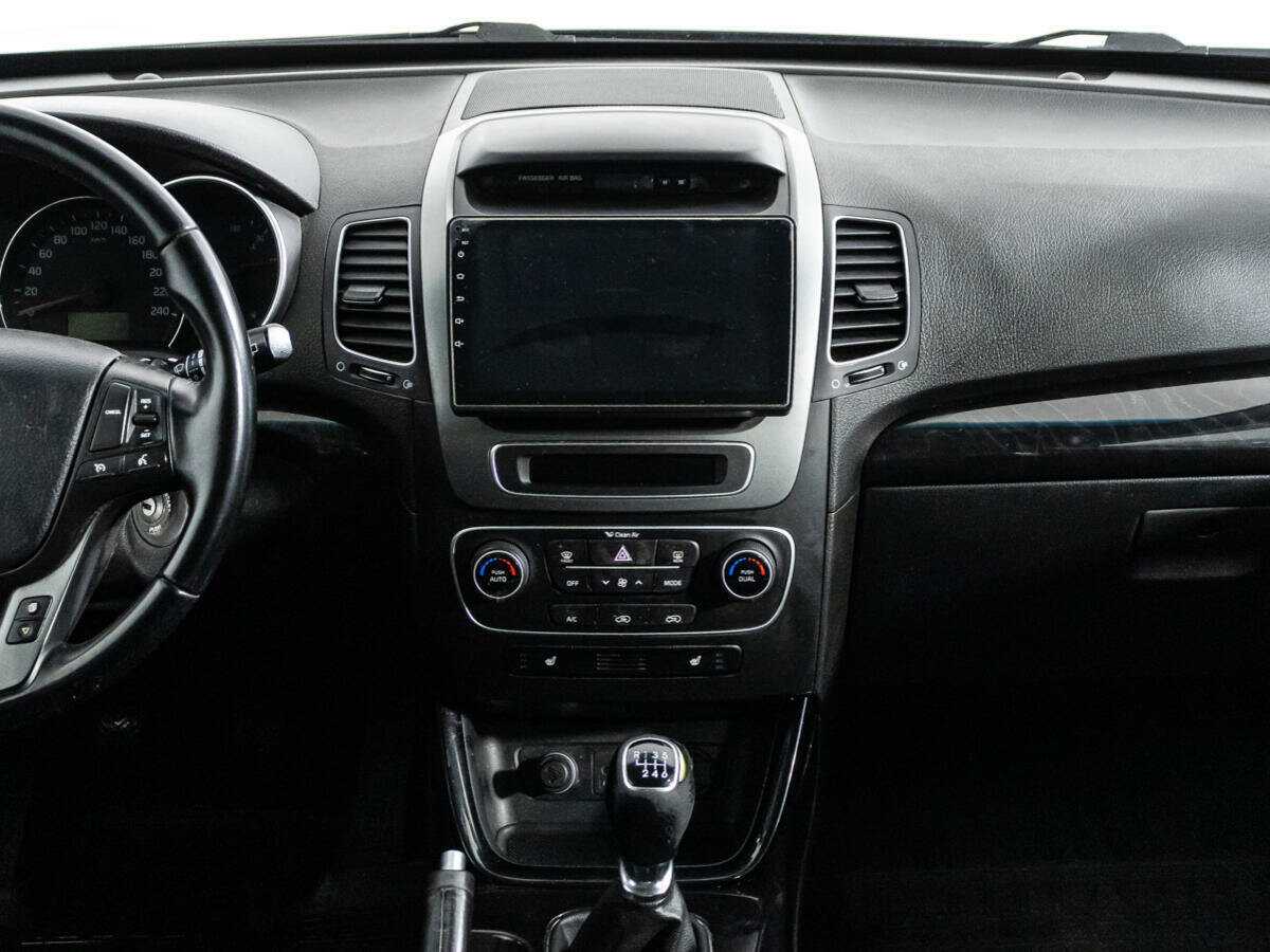 Купить Kia Sorento с пробегом. Фото: #14