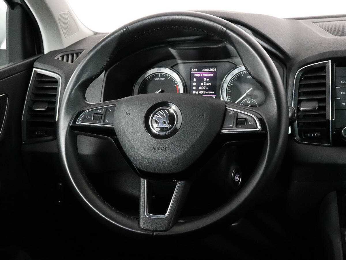 Купить Skoda Karoq с пробегом. Фото: #11