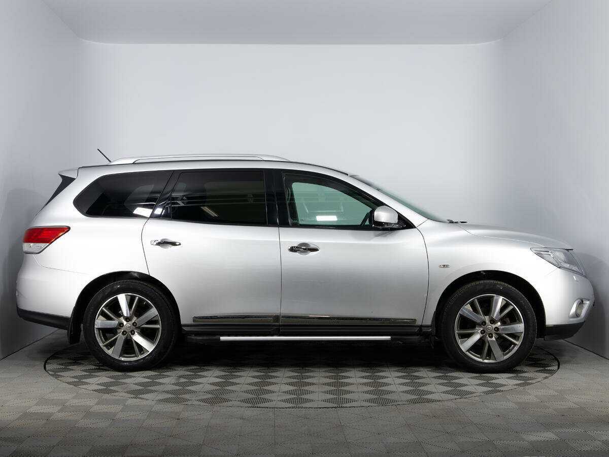 Купить Nissan Pathfinder с пробегом. Фото: #3