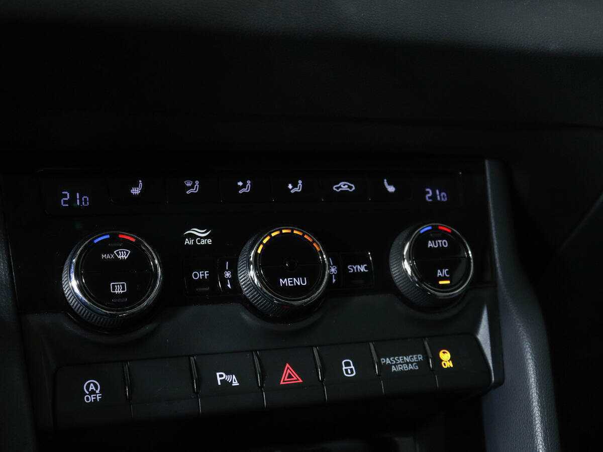 Купить Skoda Karoq с пробегом. Фото: #14