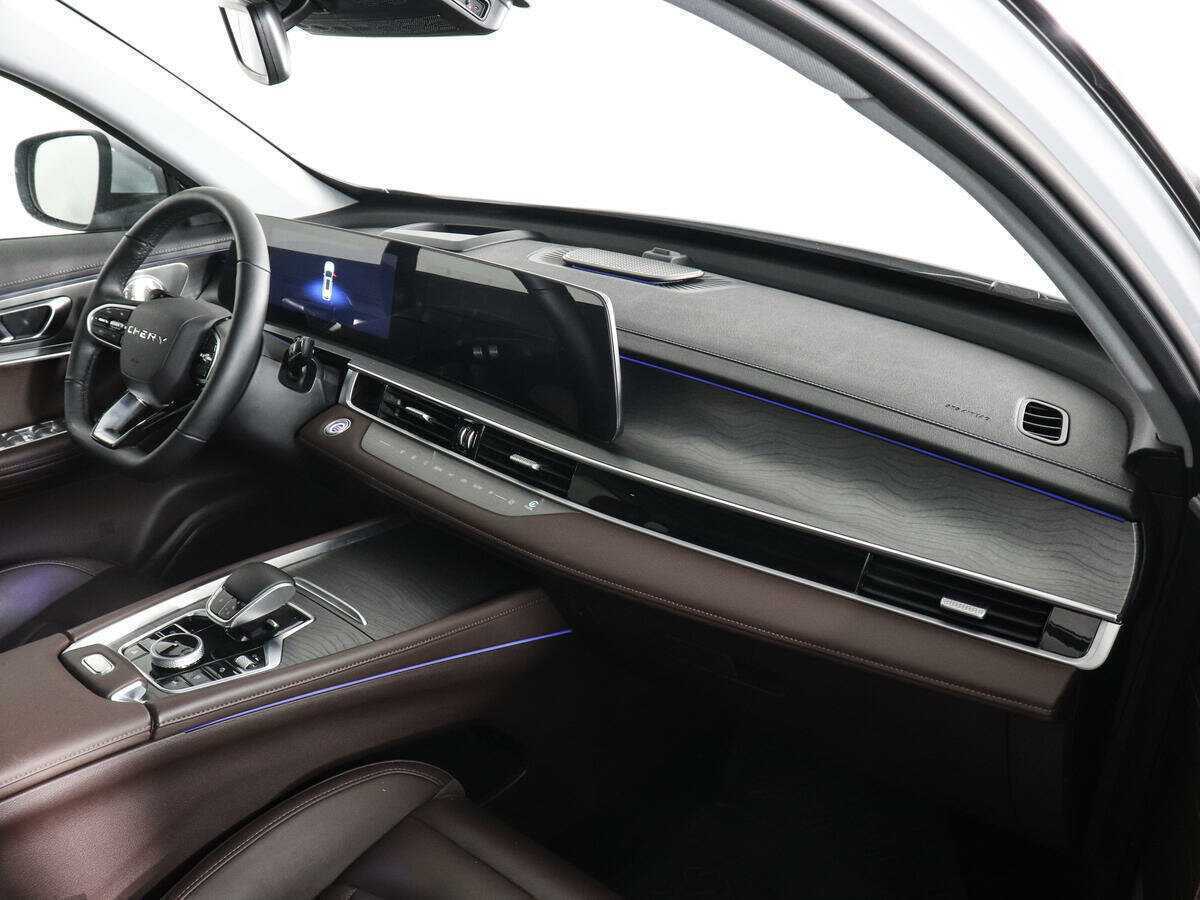 Купить Chery Tiggo 8 Pro Max с пробегом. Фото: #9