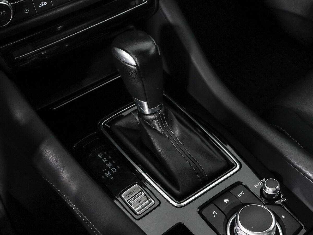 Купить Mazda 6 с пробегом. Фото: #9