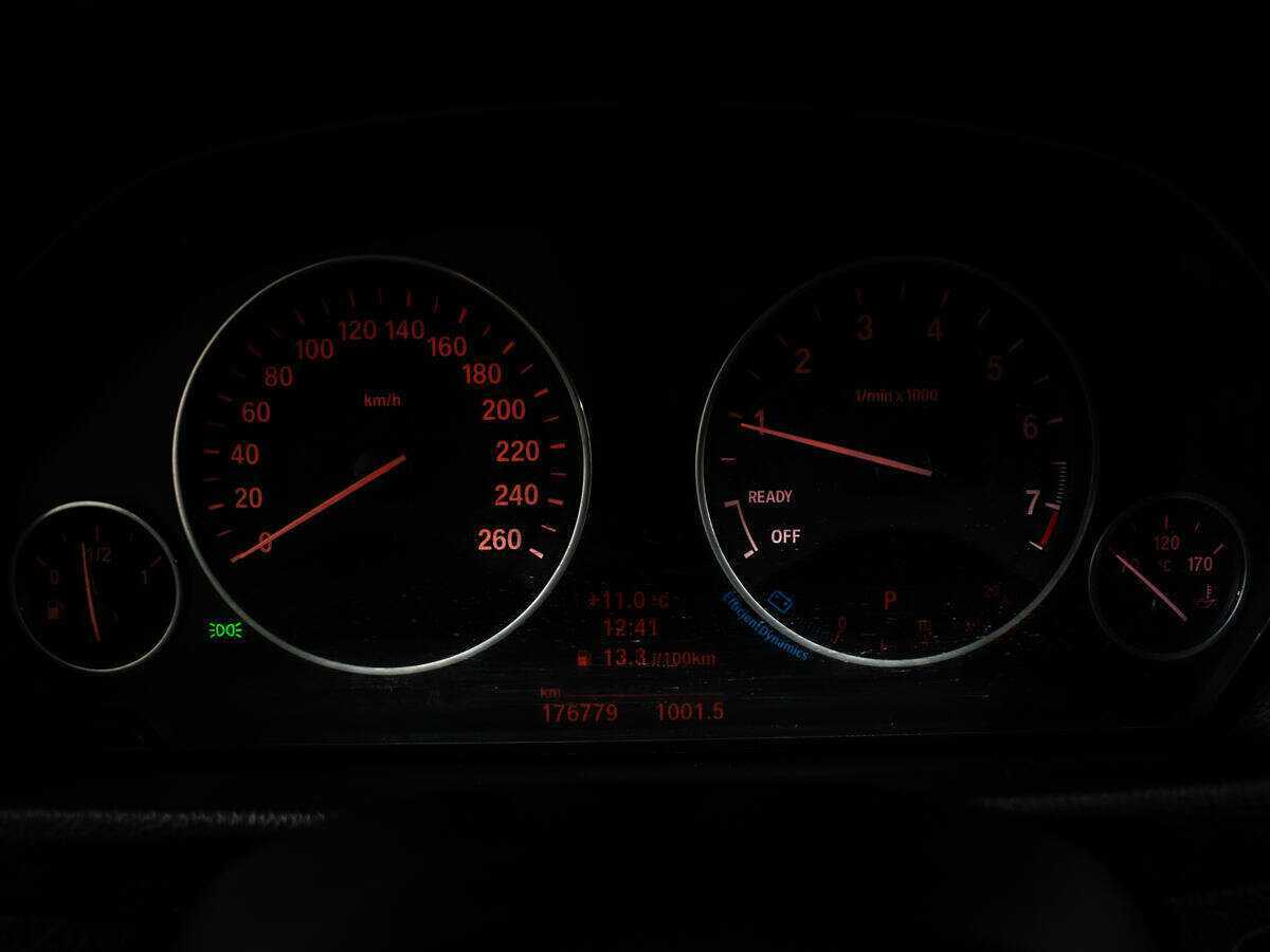 Купить BMW 3 серии с пробегом. Фото: #10