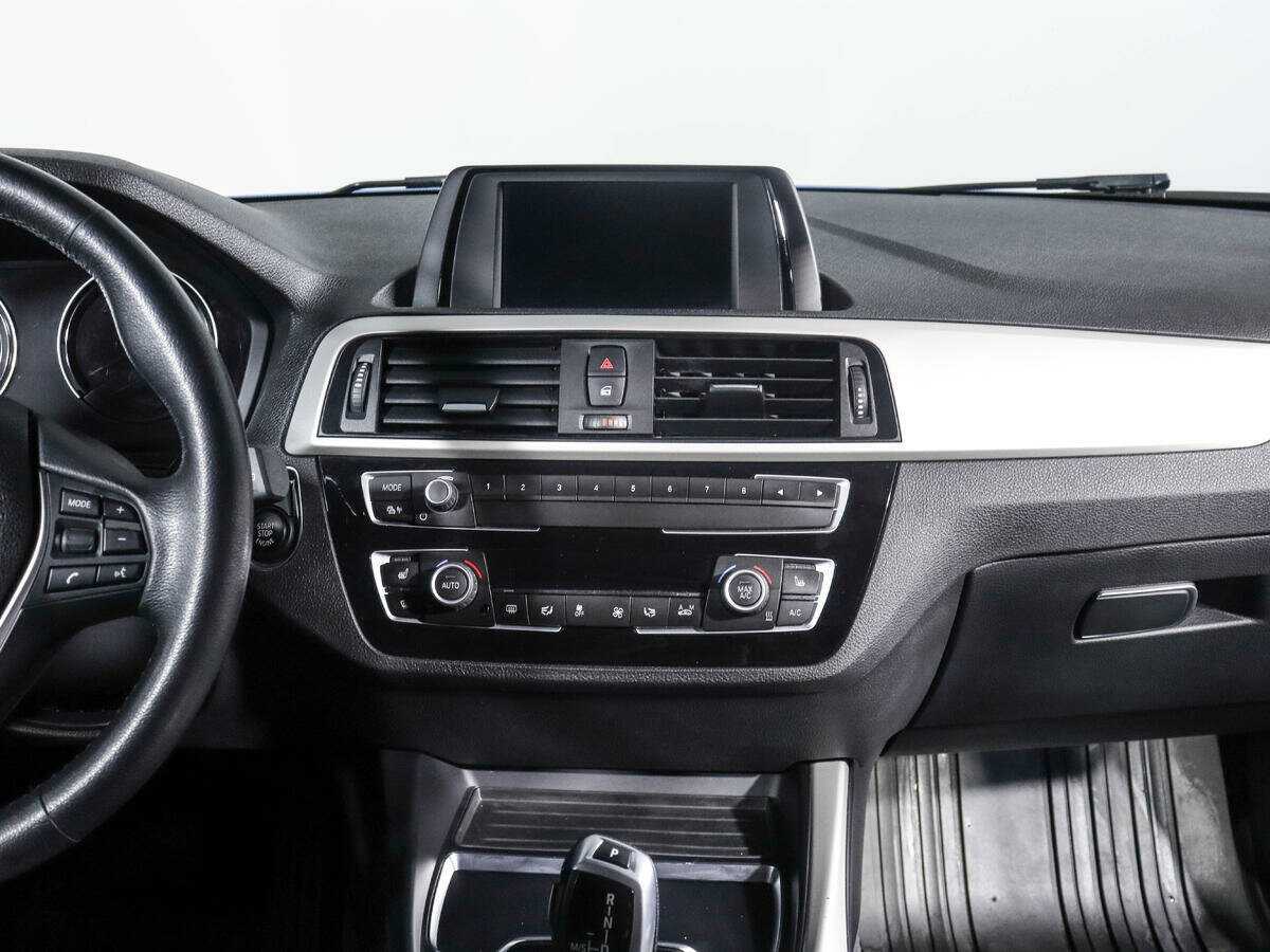 Купить BMW 1 серии с пробегом. Фото: #10