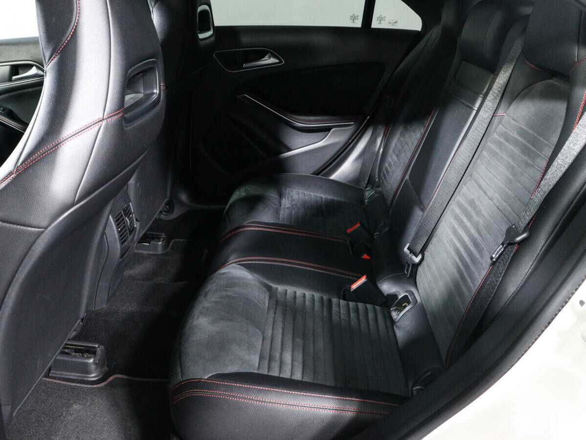 Купить Mercedes-Benz CLA с пробегом. Фото: #6