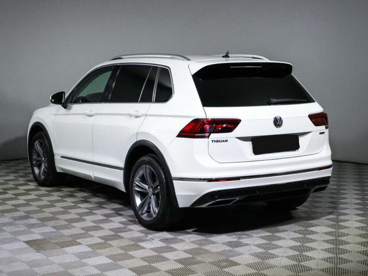 Купить Volkswagen Tiguan с пробегом. Фото: #6