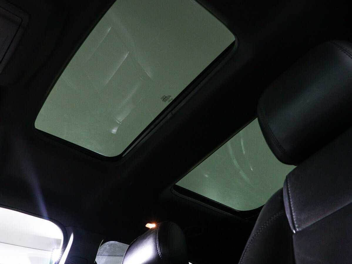 Купить Ford Explorer с пробегом. Фото: #20