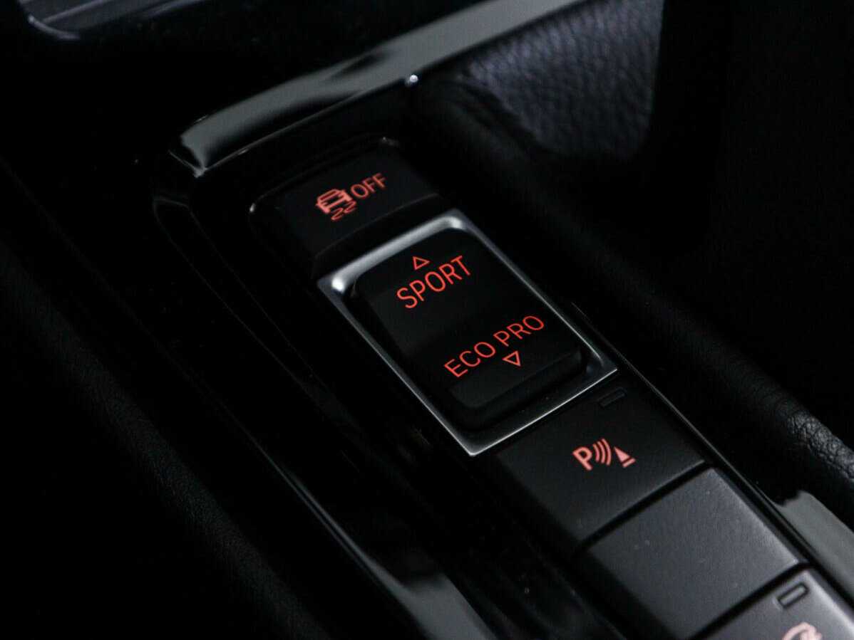 Купить BMW X1 с пробегом. Фото: #18