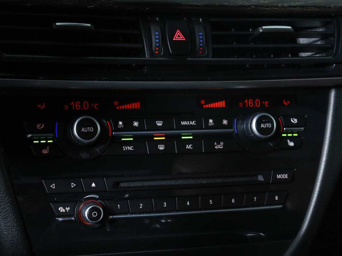 Купить BMW X5 с пробегом. Фото: #14