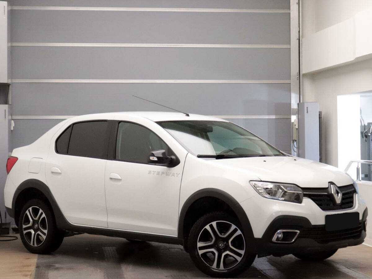 Купить Renault Logan с пробегом. Фото: #2