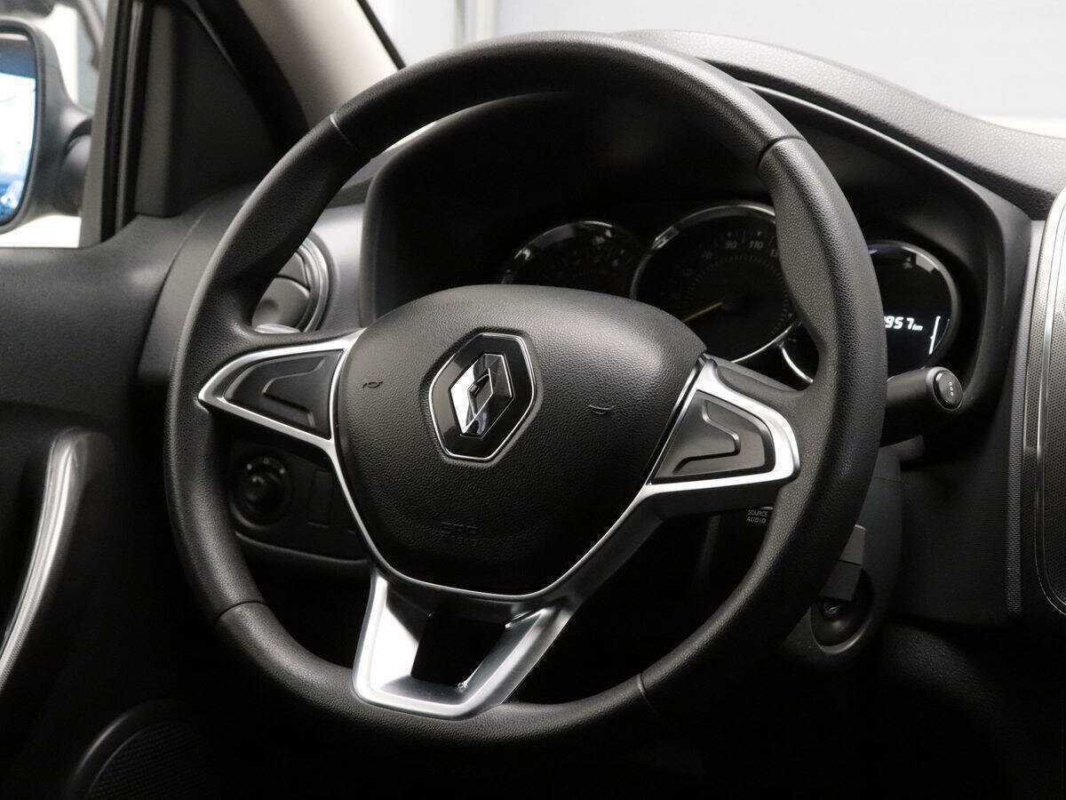 Купить Renault Logan с пробегом. Фото: #9