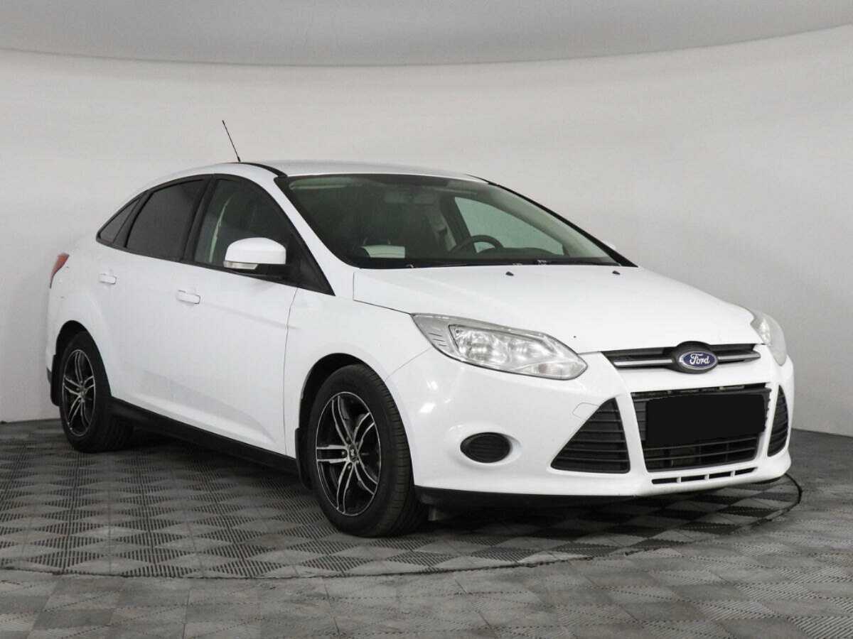 Купить Ford Focus с пробегом. Фото: #2