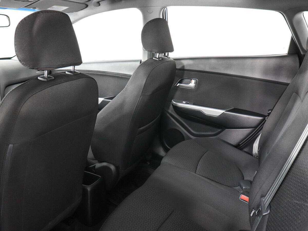 Купить Kia Rio с пробегом. Фото: #11