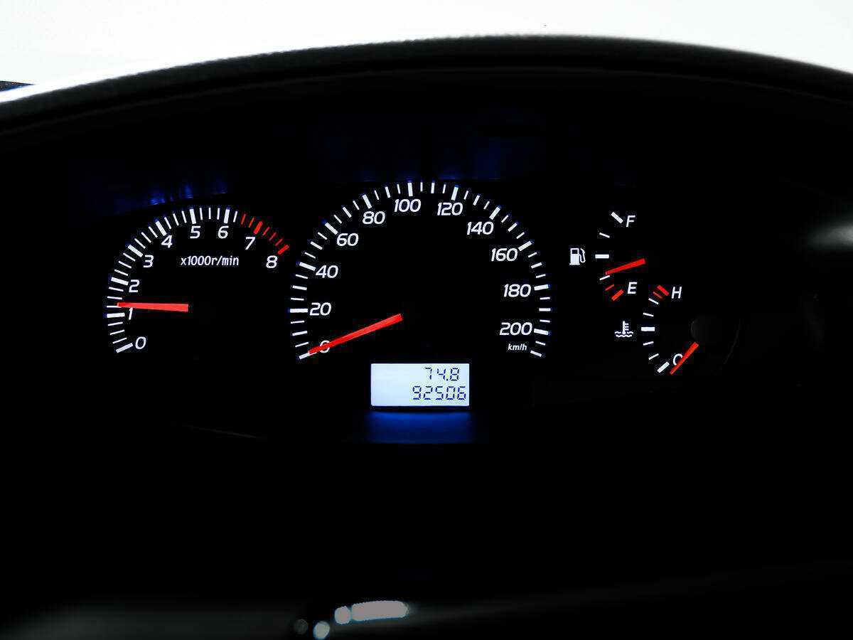 Купить Geely MK с пробегом. Фото: #9