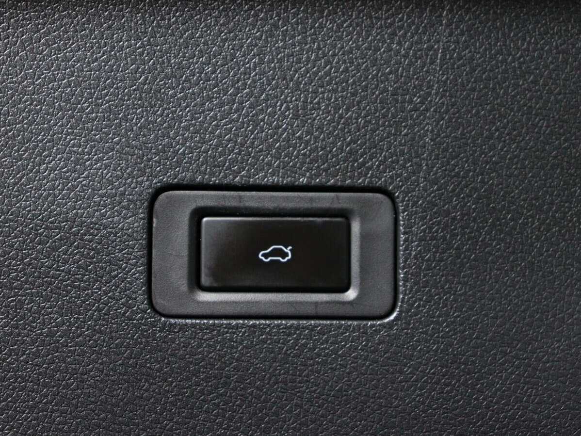 Купить EXEED VX с пробегом. Фото: #28