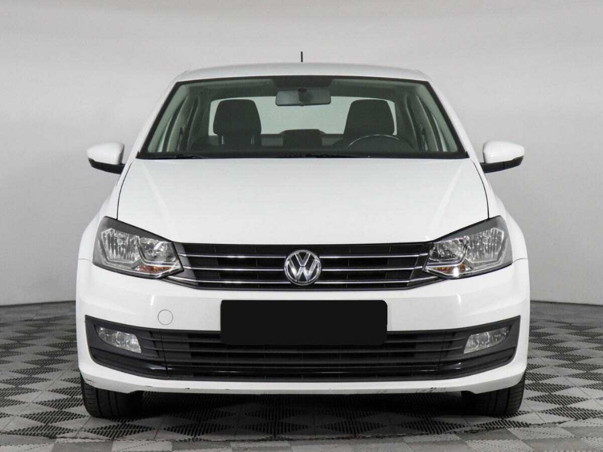 Купить Volkswagen Polo с пробегом. Фото: #1