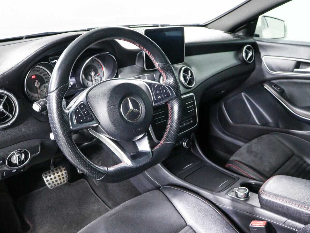 Купить Mercedes-Benz CLA с пробегом. Фото: #10