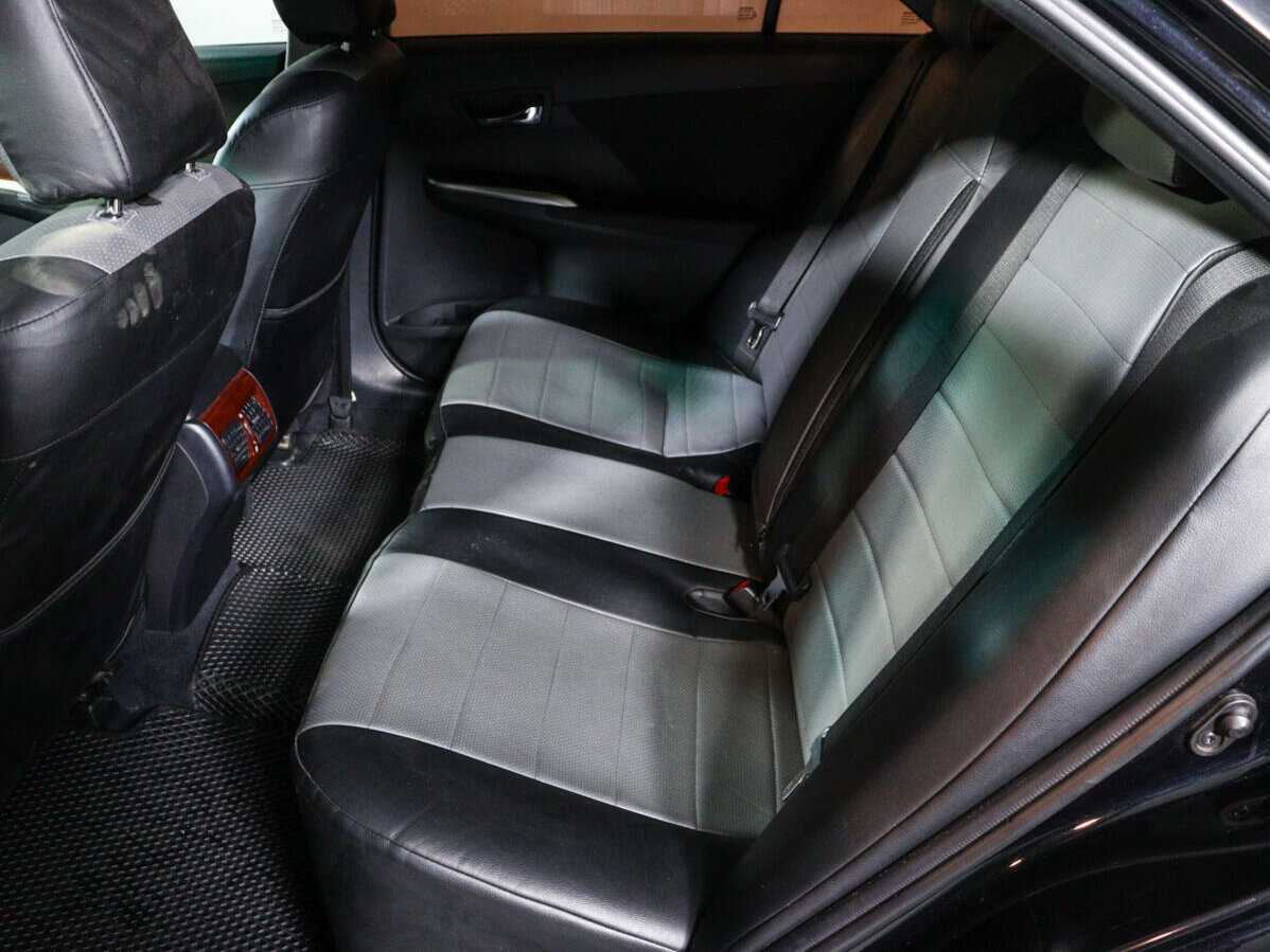 Купить Toyota Camry с пробегом. Фото: #9