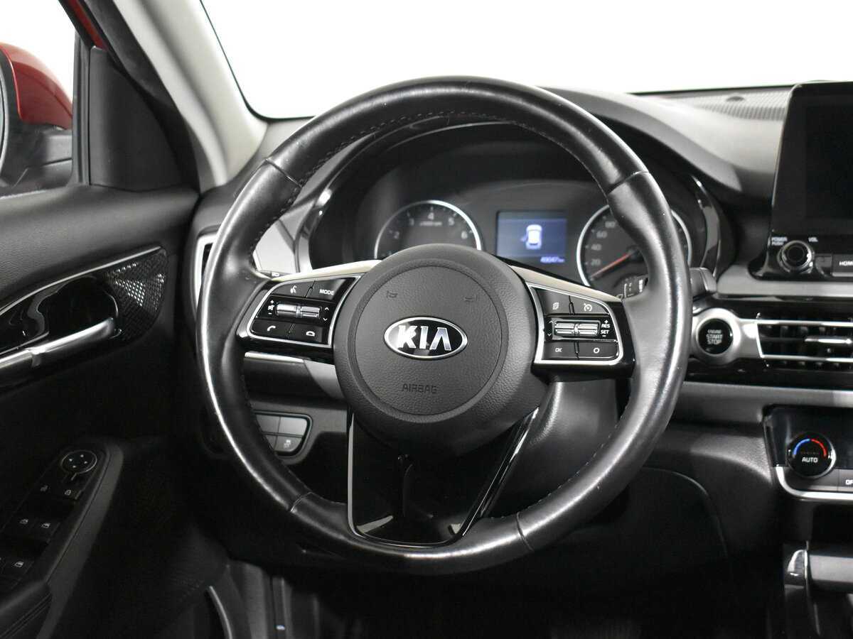 Купить Kia Seltos с пробегом. Фото: #10