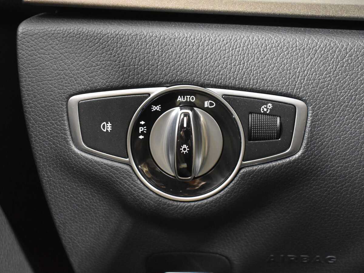 Купить Mercedes-Benz E-Класс с пробегом. Фото: #9