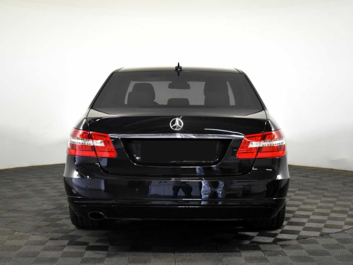 Купить Mercedes-Benz E-Класс с пробегом. Фото: #4