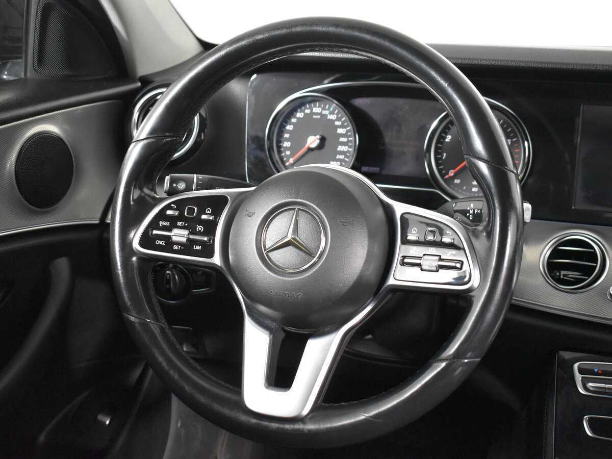 Купить Mercedes-Benz E-Класс с пробегом. Фото: #9